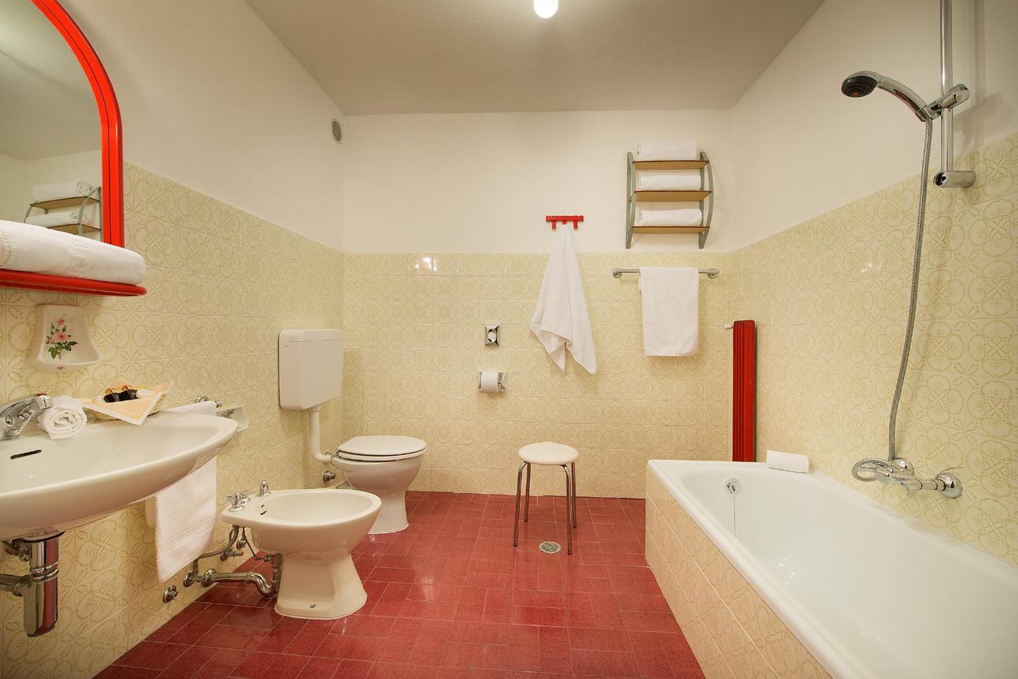 Hotel Cristallo Passo San Pellegrino Esterno foto