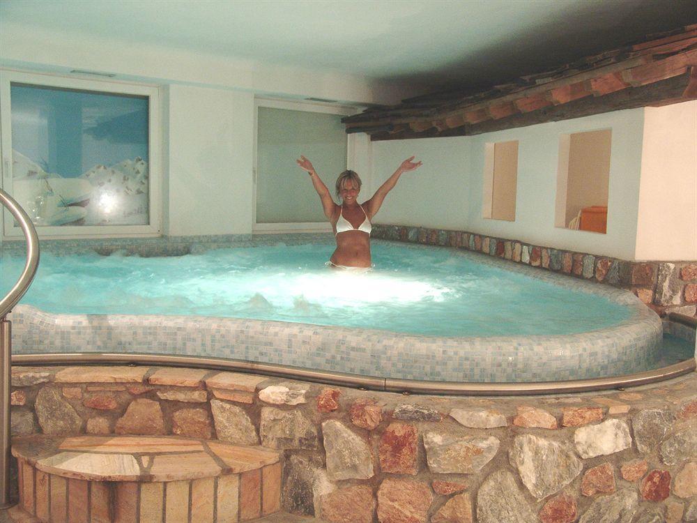 Hotel Cristallo Passo San Pellegrino Esterno foto