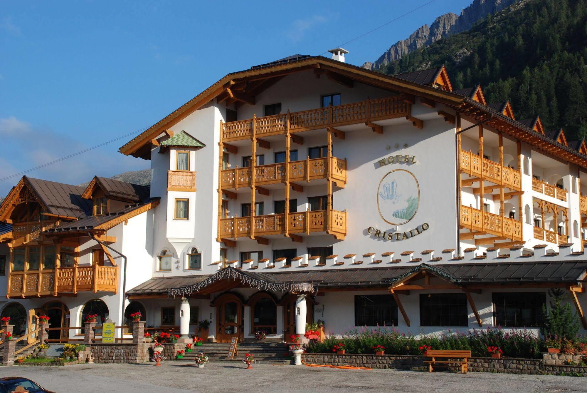 Hotel Cristallo Passo San Pellegrino Esterno foto